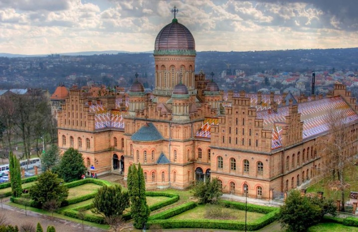 Chernivtsi National University is
              listed as a UNESCO World Heritage Site and is an enchanting
              building in every sense of the word. The city has an indescribable
              Central European vibe. You could spend your whole Ukraine vacation
              simply wandering the streets, café hopping and admiring the
              natural beauty that surrounds you.